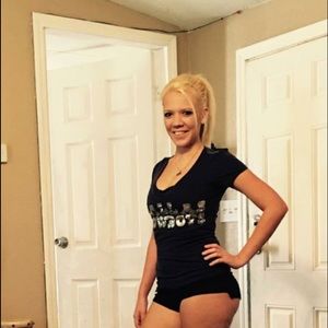 Meet your Posher, Kimberly